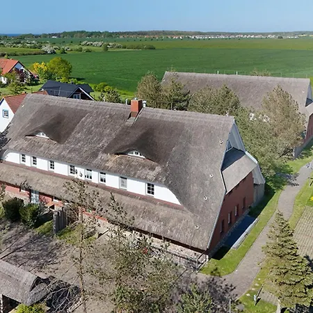 Am Gutspark Drankse Sonnenmorgen アパート *