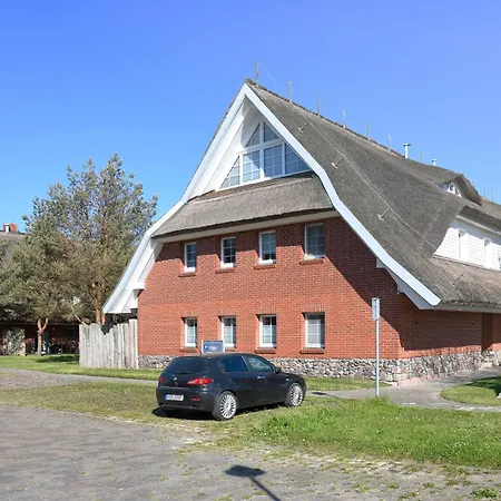 Am Gutspark Drankse Sonnenmorgen アパート ドランスケ