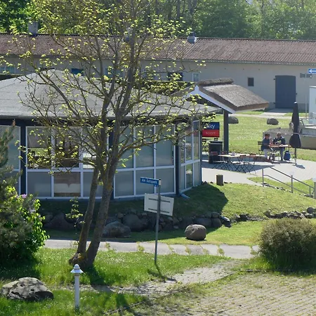Apartamento Am Gutspark Drankse Sonnenmorgen Dranske